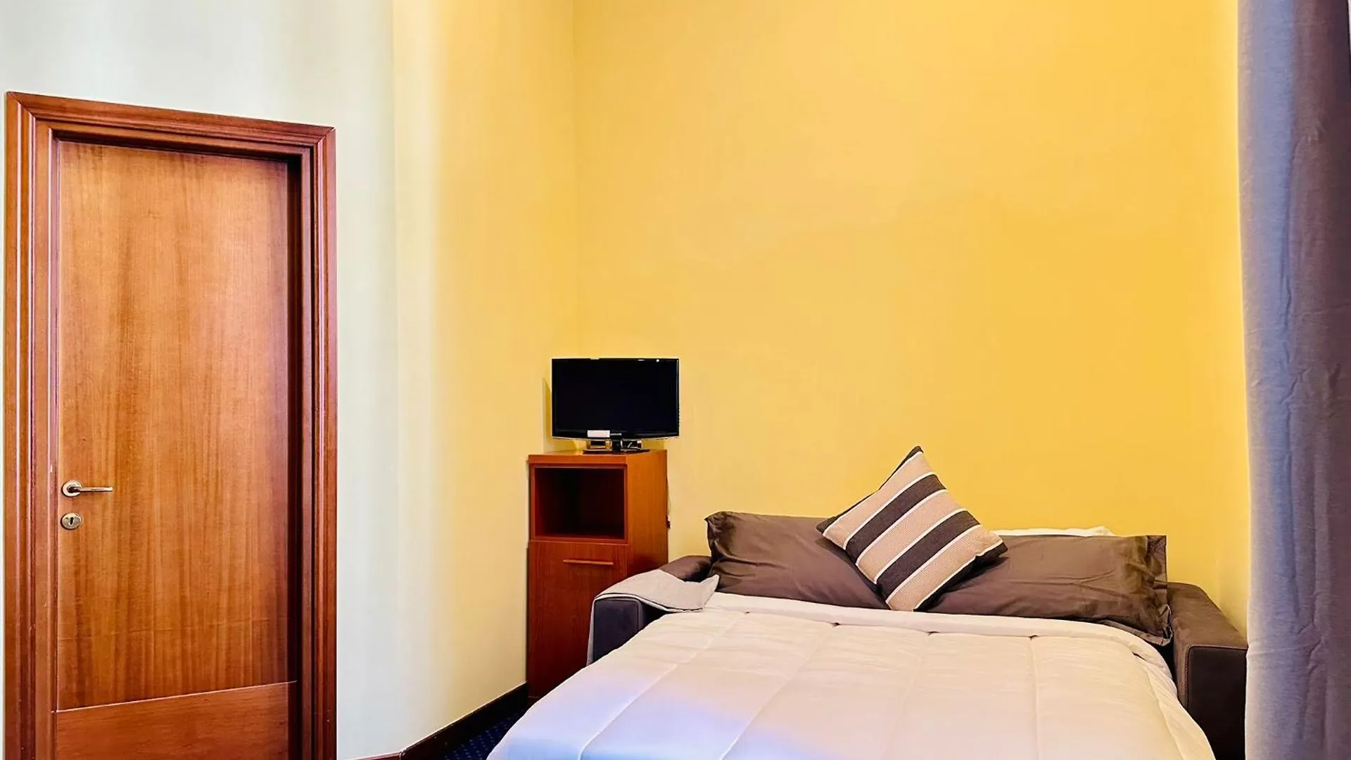Hotel Rome Place