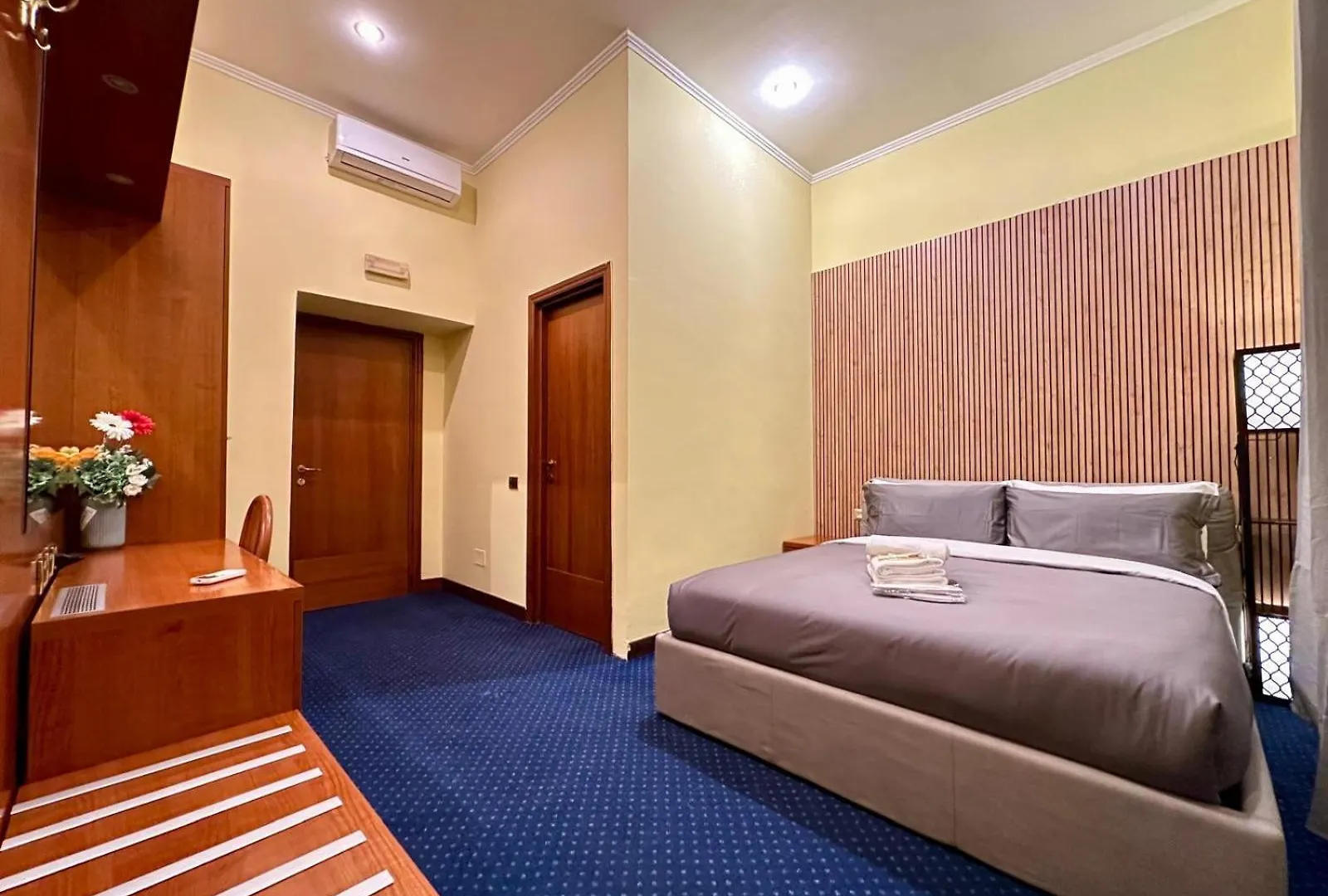 Hotel Rome Place Italy