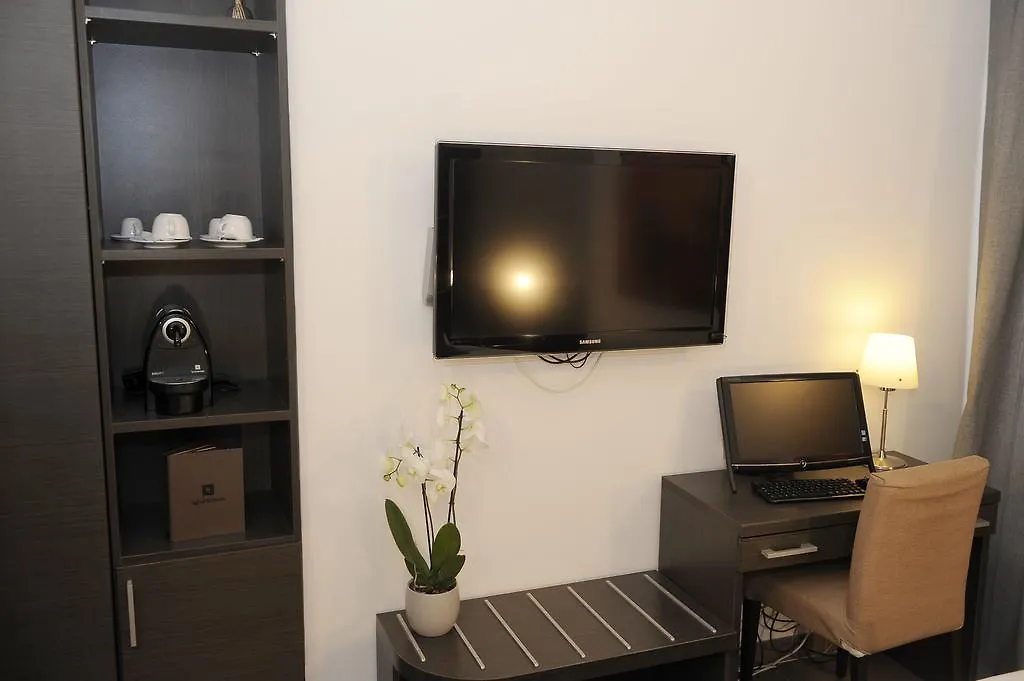 Hotel Rome Place Италия